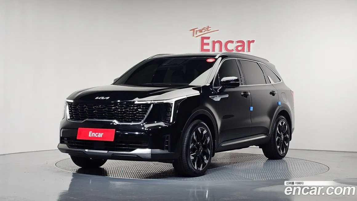 Kia Sorento — фото 1