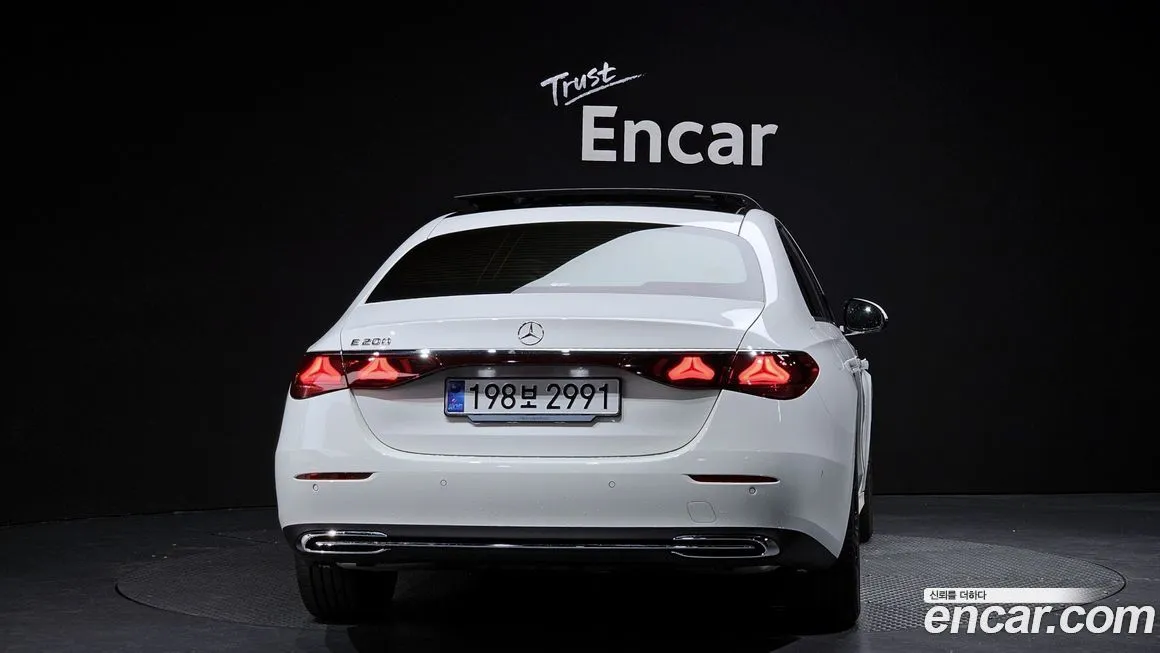 Mercedes-Benz E-Class 2025 из KR, фото 4