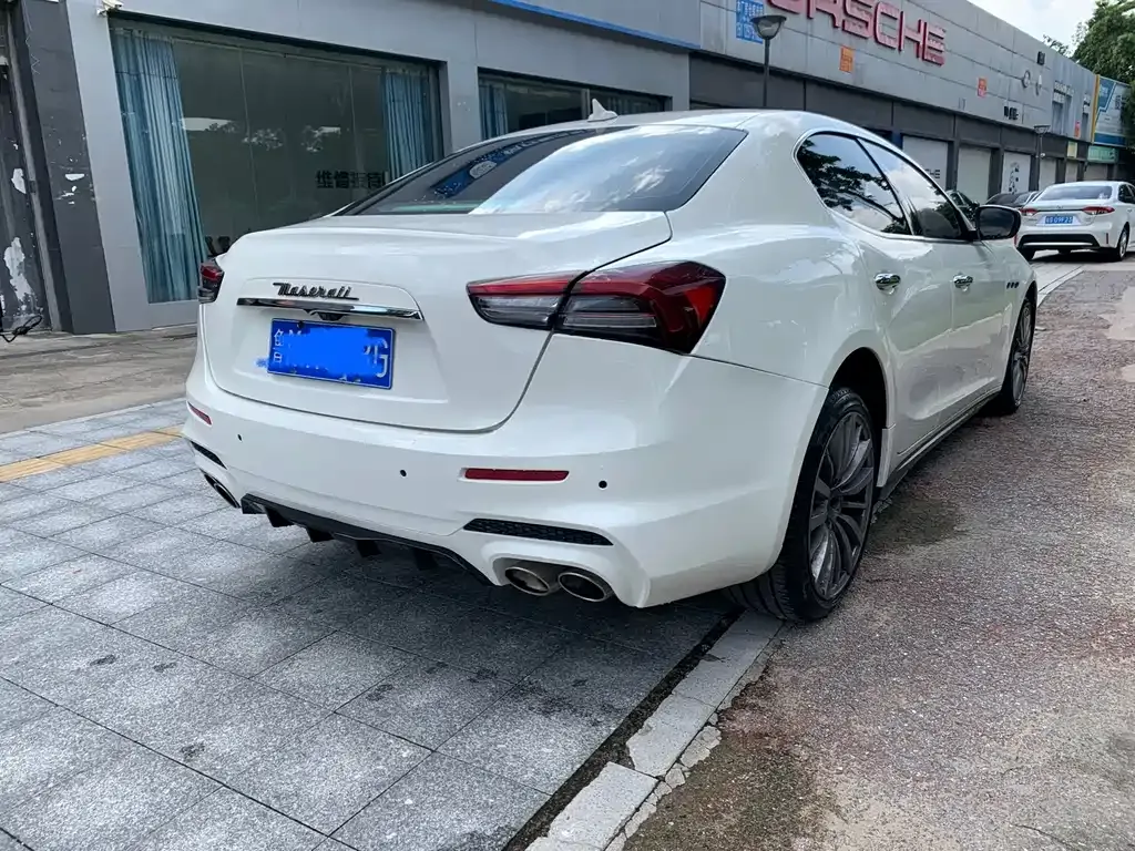 Maserati Ghibli 2021 из CN, фото 7