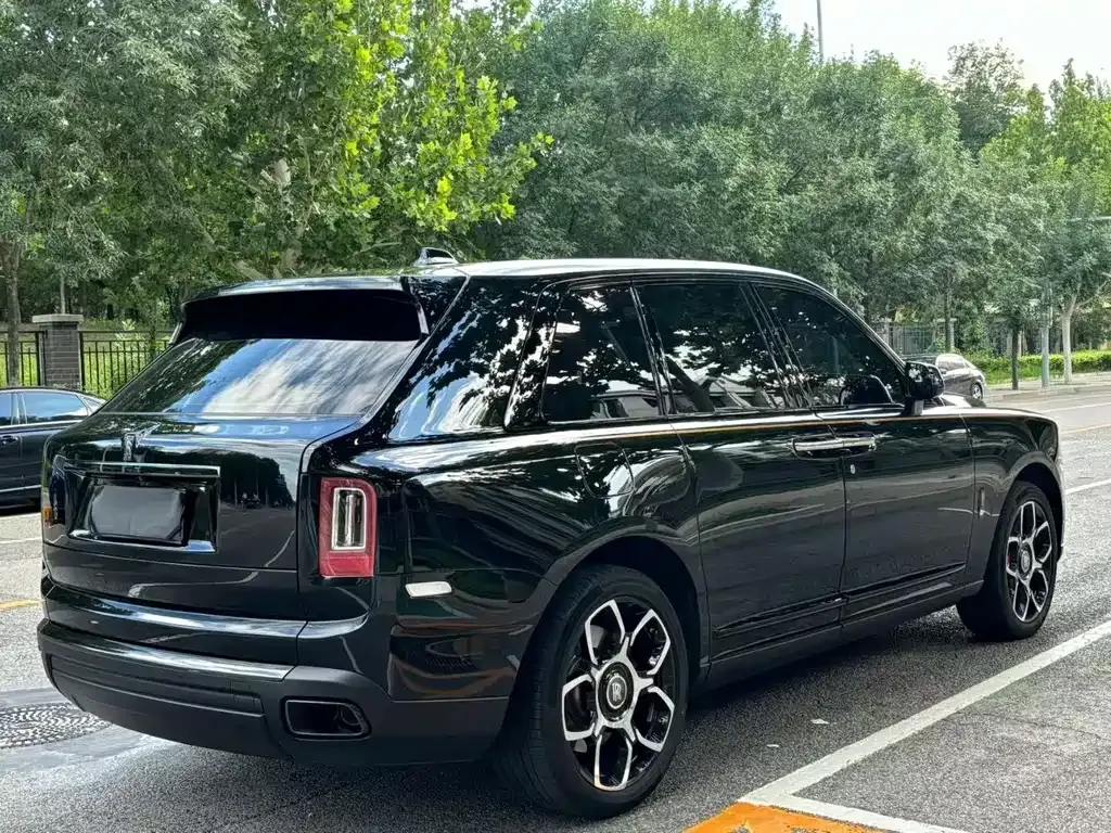 Rolls-Royce Cullinan 2021 из CN, фото 3