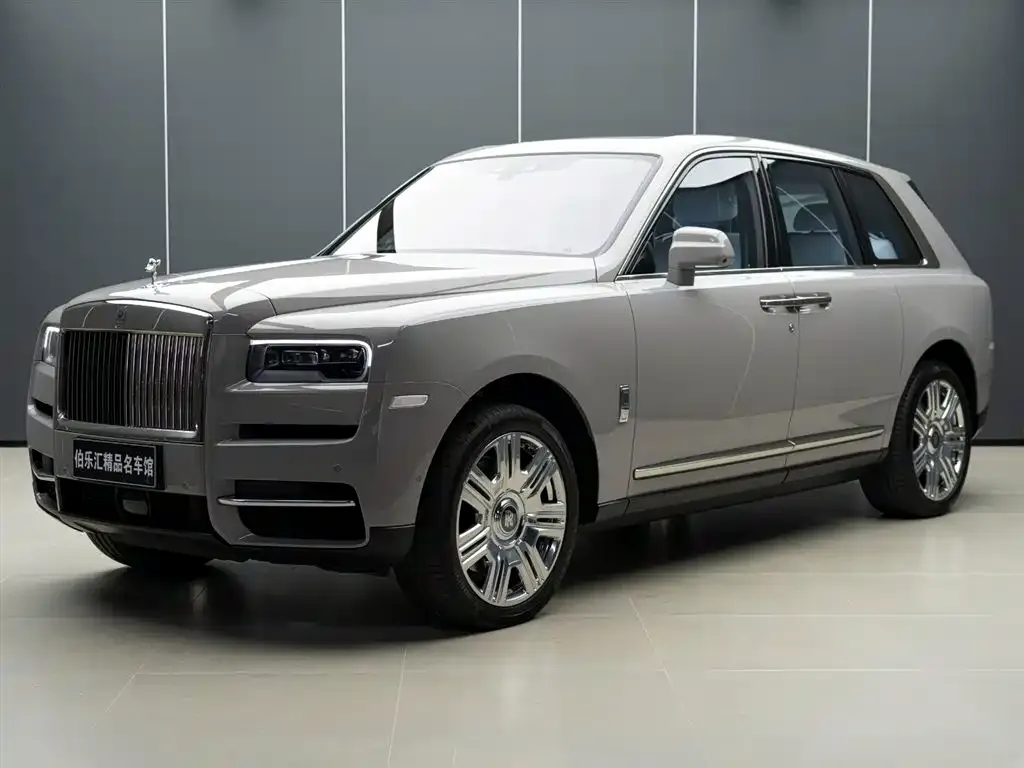 Rolls-Royce Cullinan 2023 из CN, фото 2