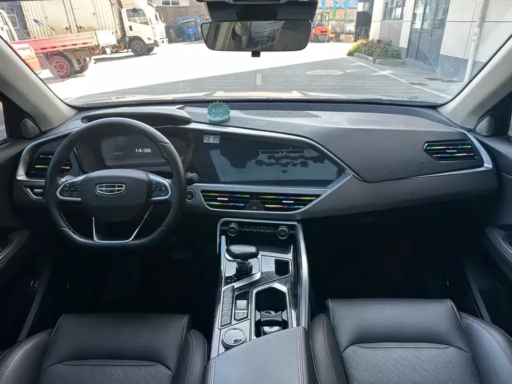Geely Xingyue S — фото 5