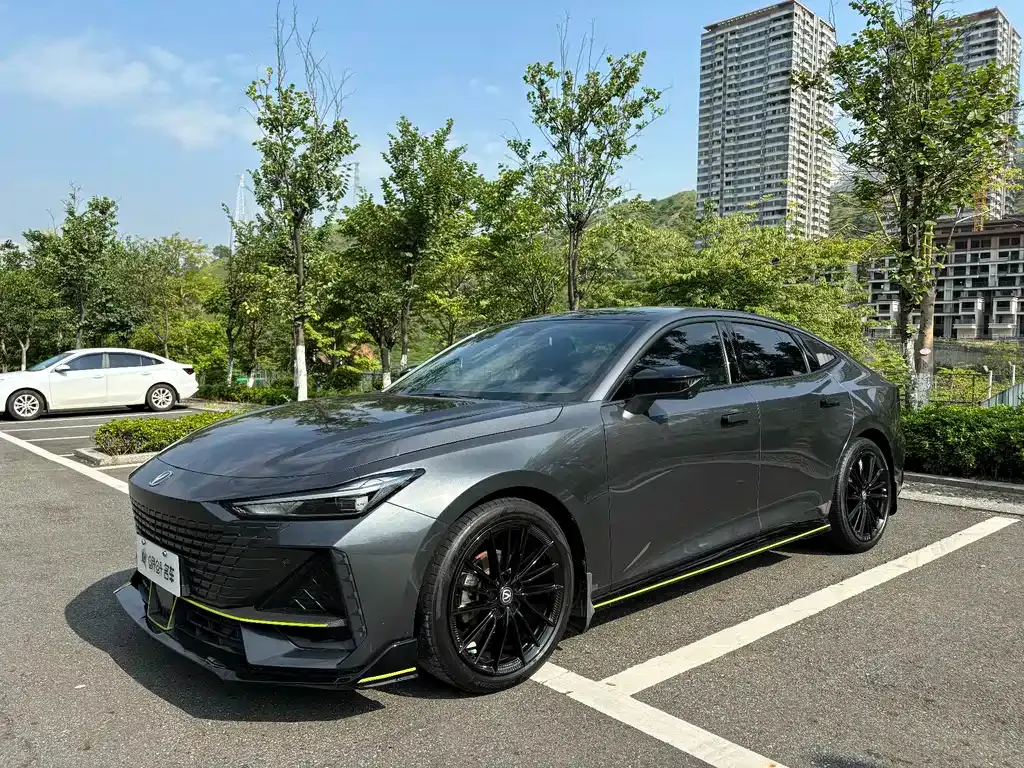 Changan UNI-V 2023 из CN, фото 1