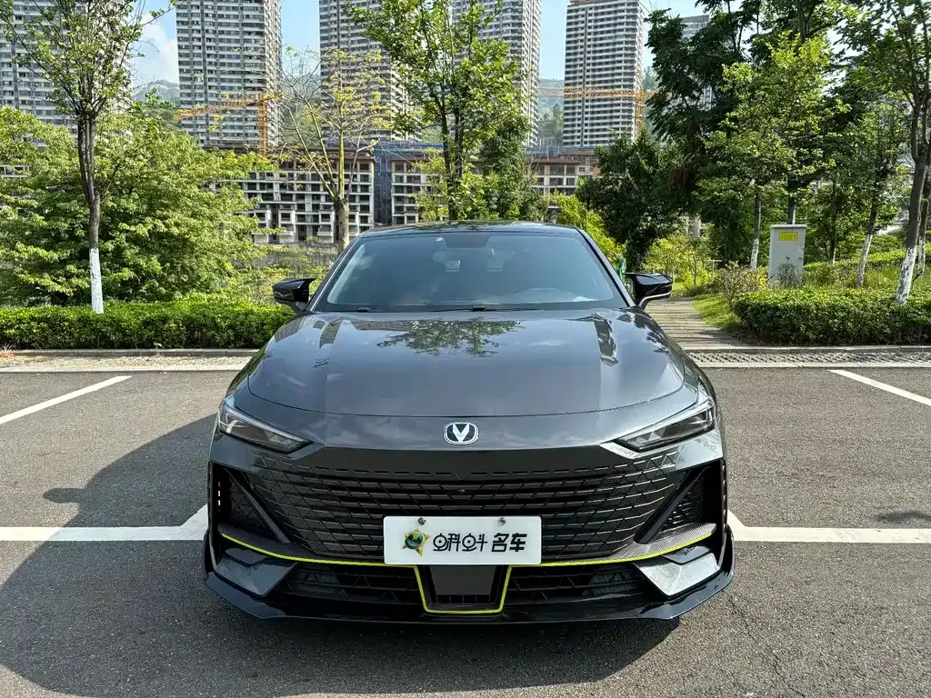 Changan UNI-V 2023 из CN, фото 2