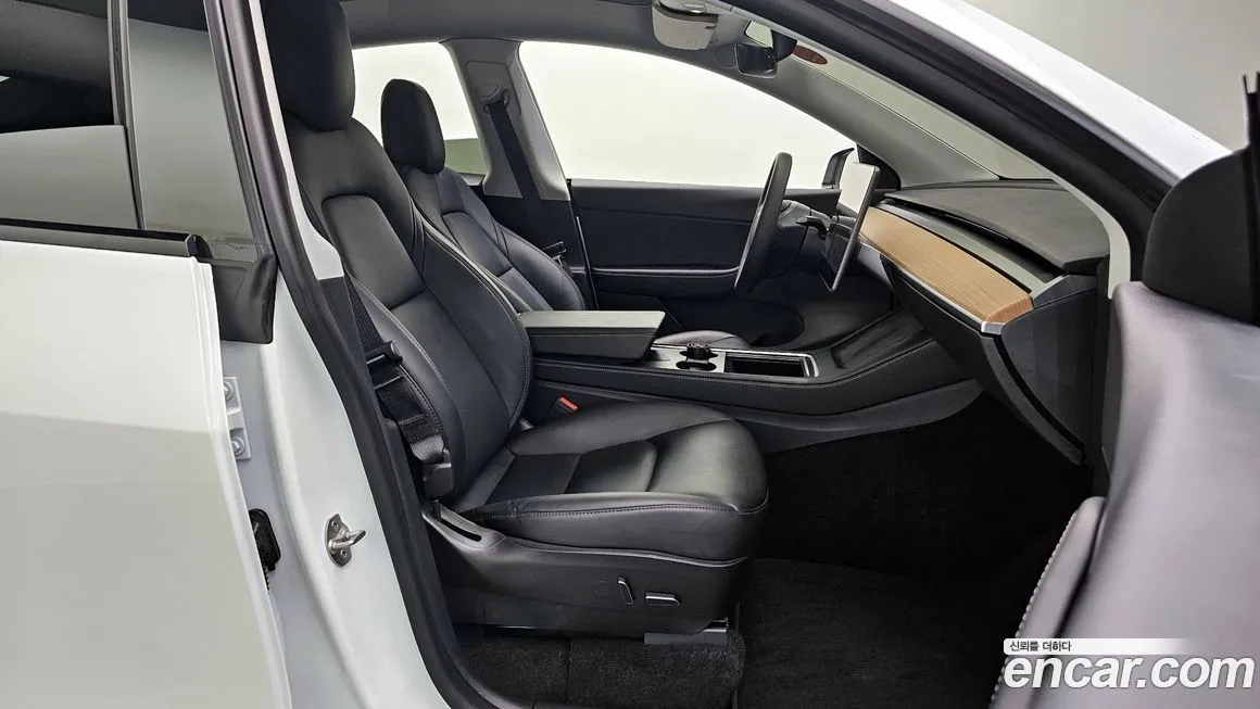 Tesla Model Y 2021 из KR, фото 10