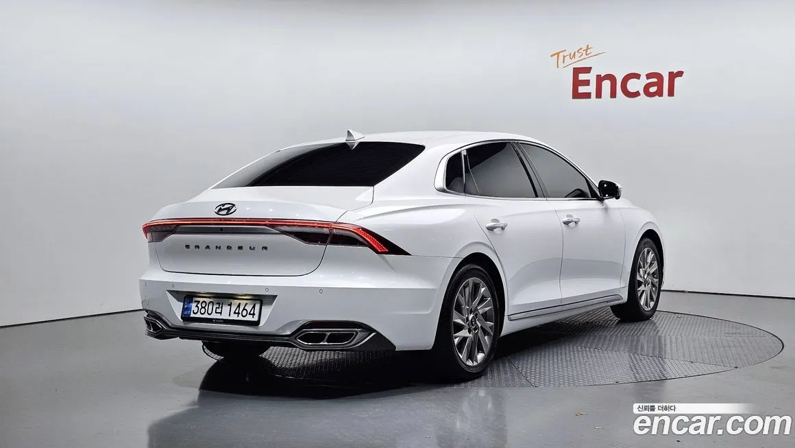 Hyundai Grandeur 2021 из KR, фото 2