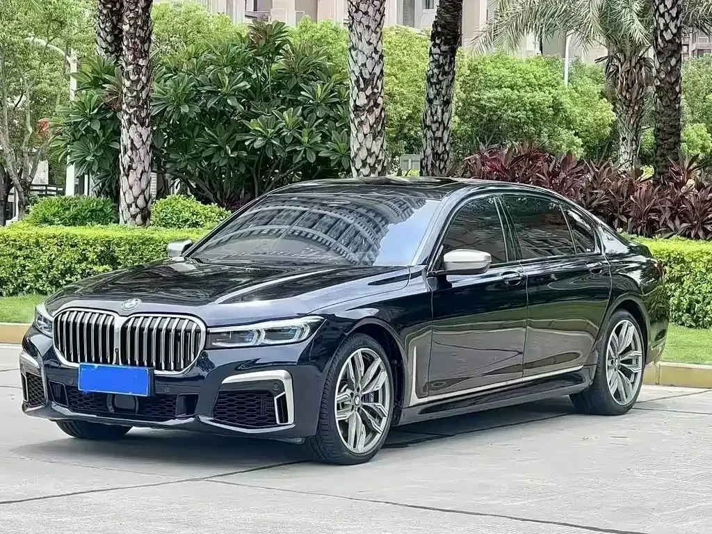 BMW 7 Series 2021 из CN, фото 1