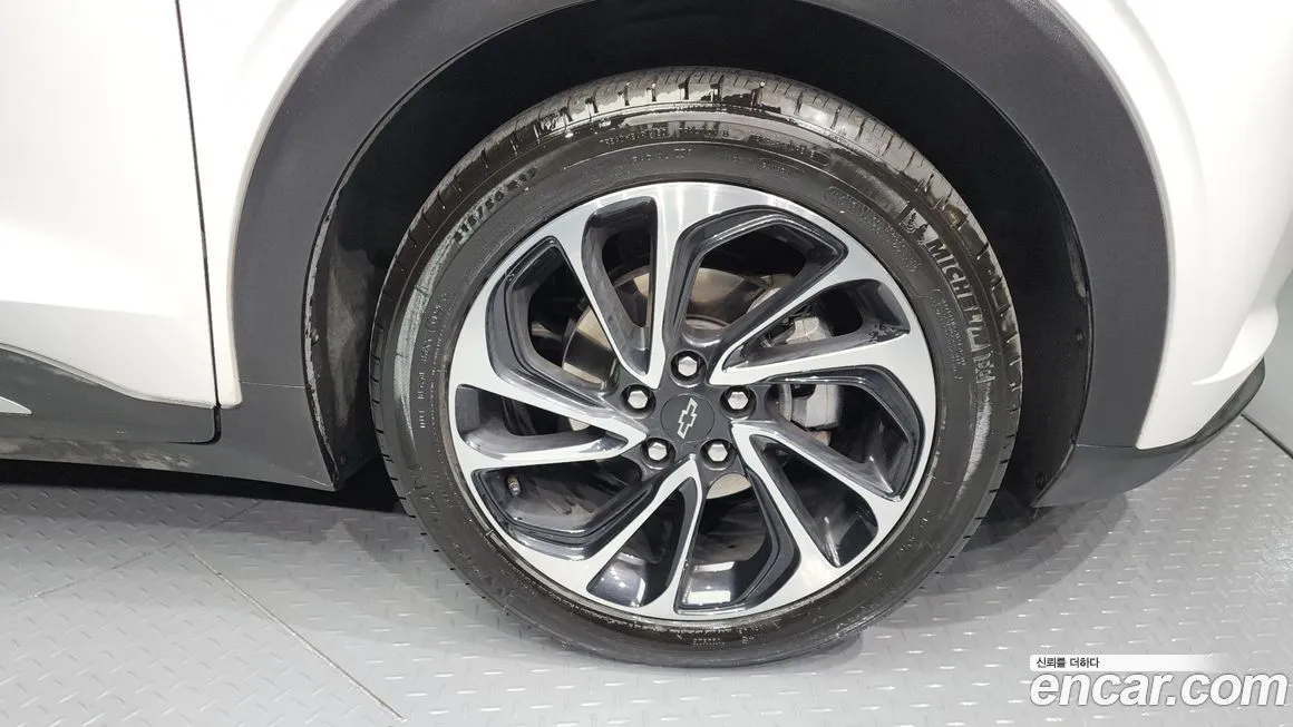 Chevrolet (GM Daewoo) BOLT EUV 2023 из KR, фото 5