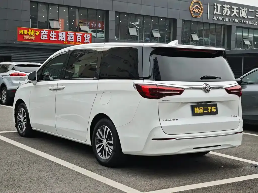 Buick GL8 2021 из CN, фото 6