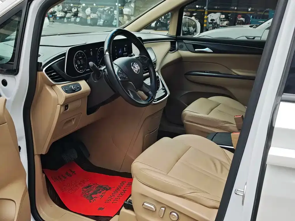Buick GL8 2021 из CN, фото 9