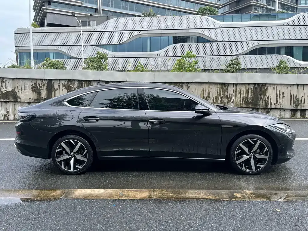 Volkswagen Lamando 2023 из CN, фото 4