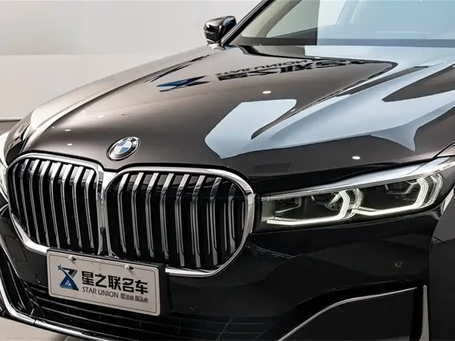 BMW 7 Series — фото 4