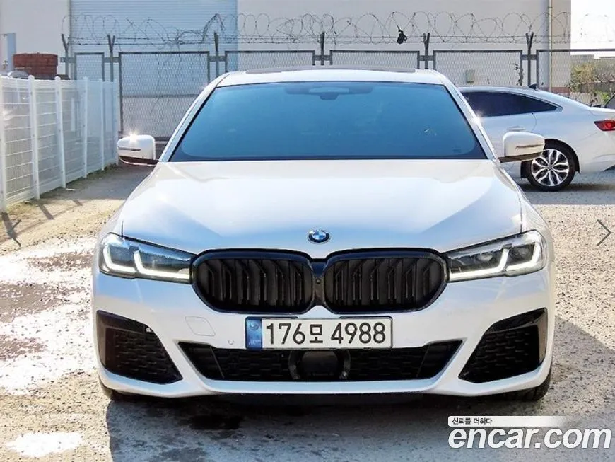 BMW 5-Series 2021 из KR, фото 1
