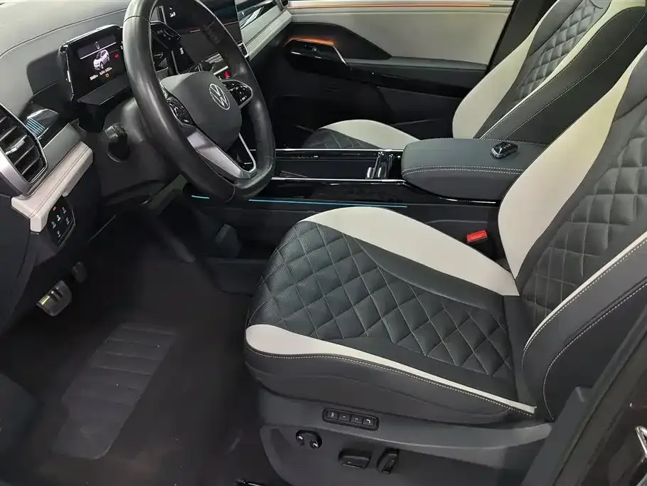 Volkswagen ID.6 Crozz 2022 из CN, фото 9