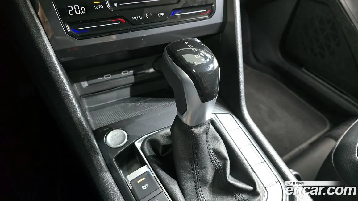 Volkswagen Tiguan 2022 из KR, фото 9