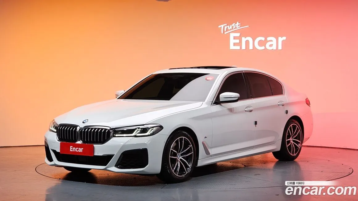 BMW 5-Series 2023 из KR, фото 1