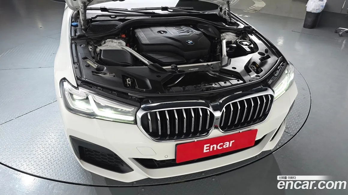 BMW 5-Series 2023 из KR, фото 6