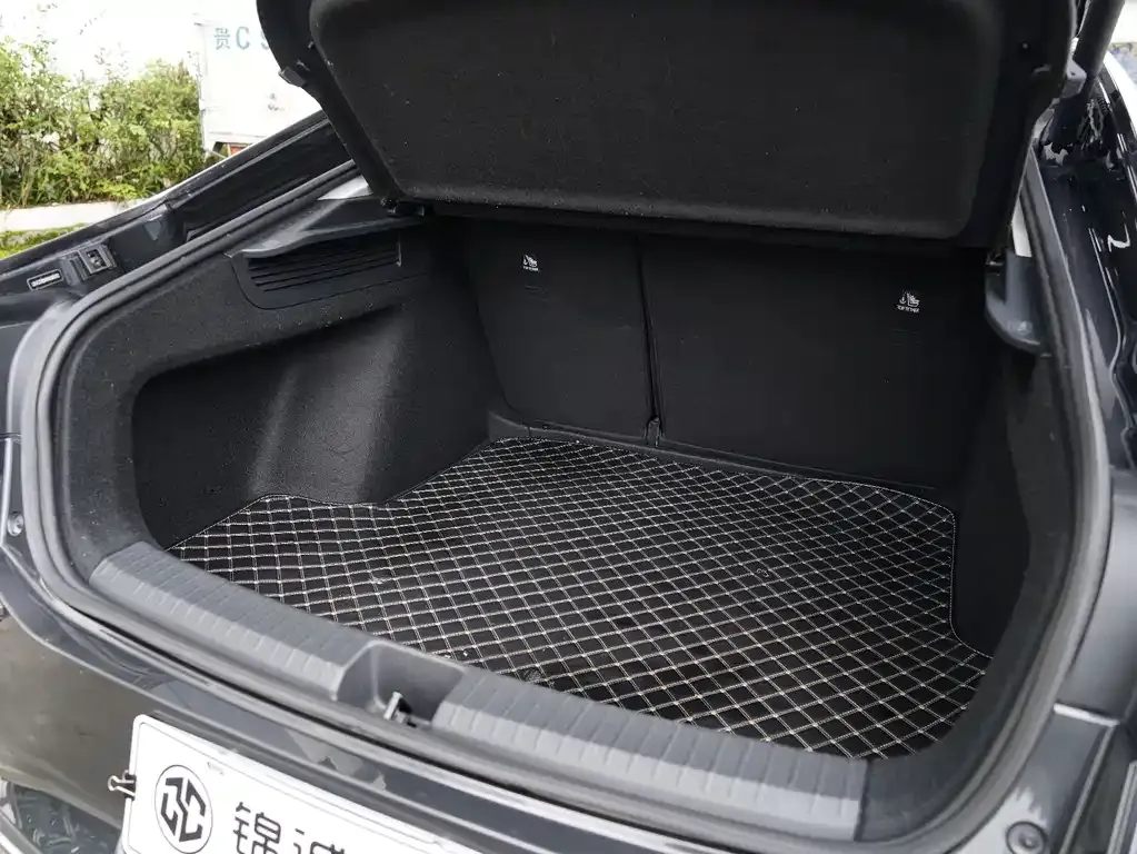 Volkswagen Lamando 2023 из CN, фото 10