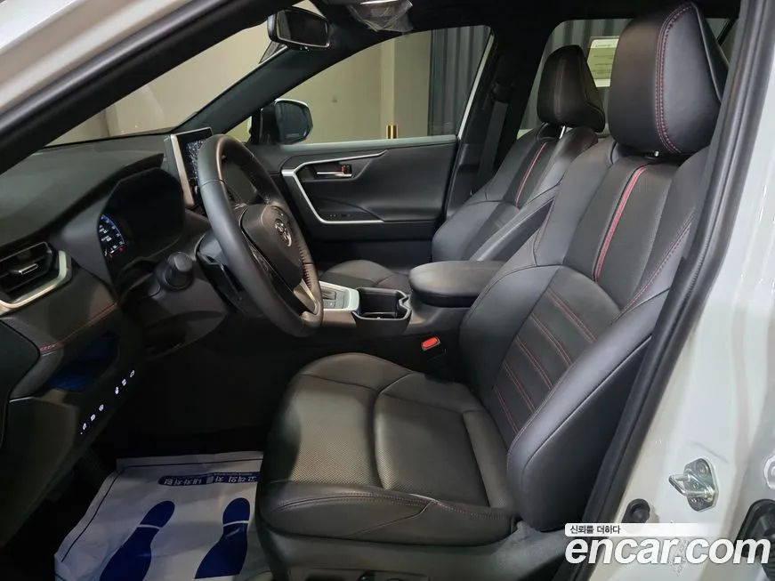 Toyota RAV4 2024 из KR, фото 10