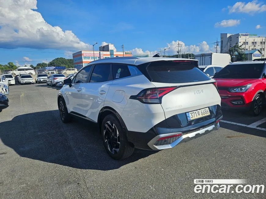 Kia Sportage — фото 6