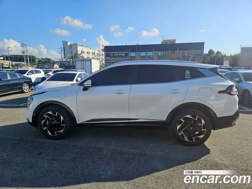 Kia Sportage — фото 7