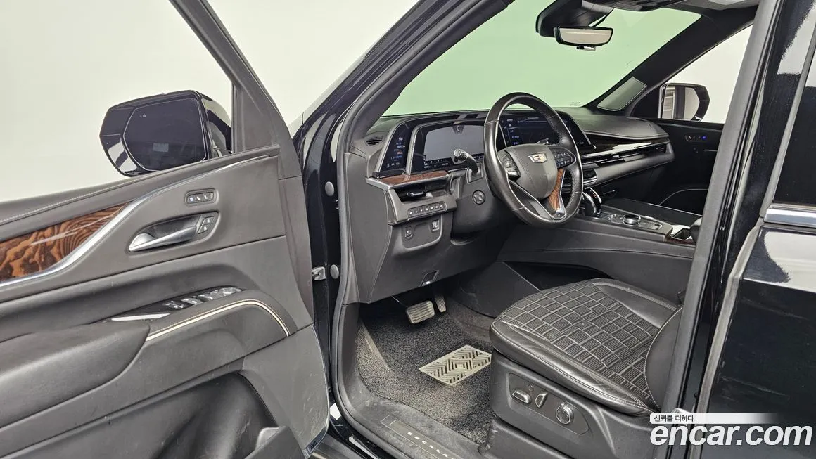 Cadillac Escalade 2022 из KR, фото 10