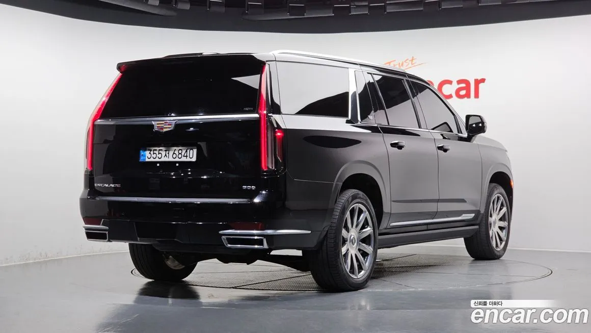 Cadillac Escalade 2022 из KR, фото 2