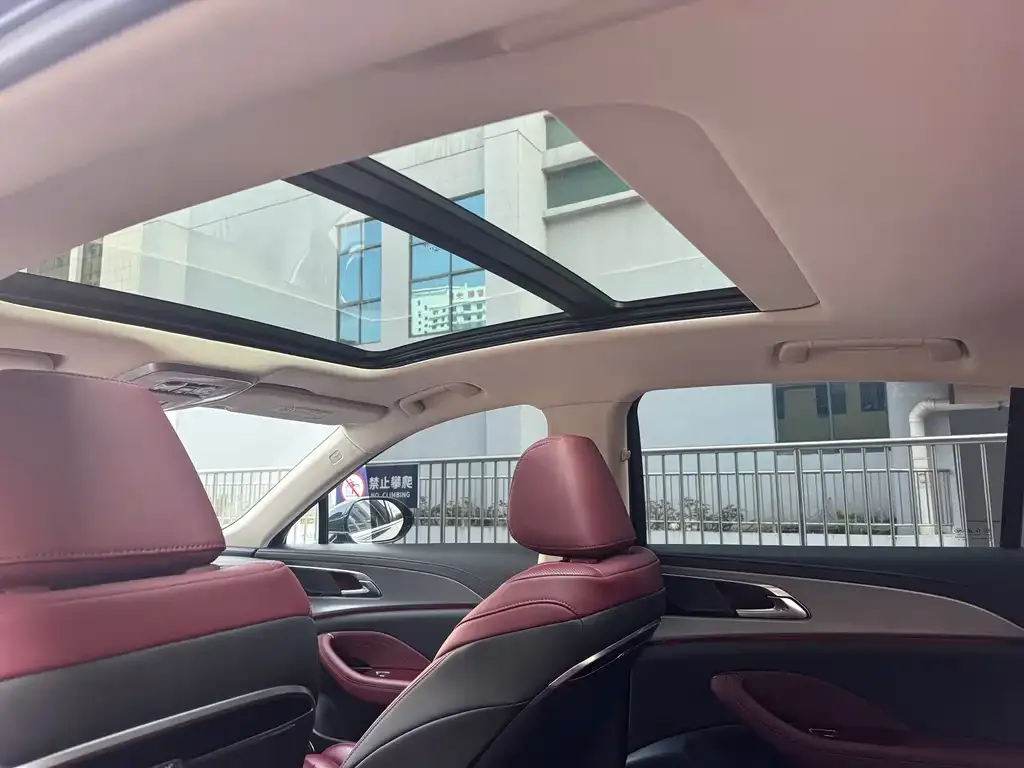 Hongqi H5 2024 из CN, фото 10