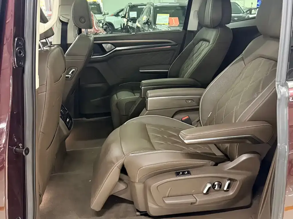Volkswagen Viloran 2021 из CN, фото 10