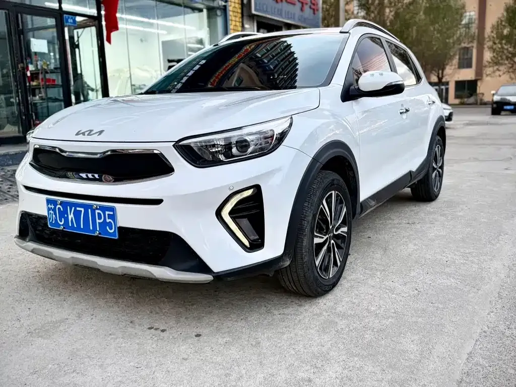 Kia KX1 2022 из CN, фото 1