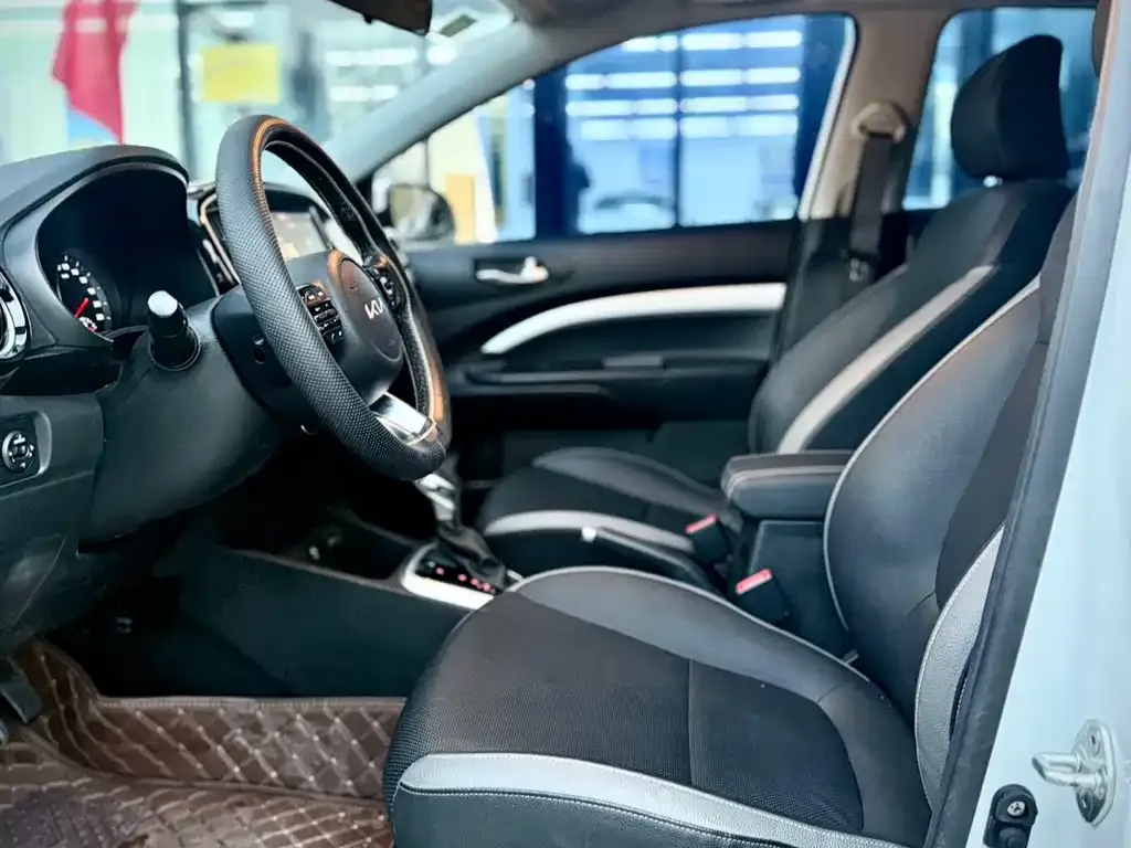 Kia KX1 2022 из CN, фото 10