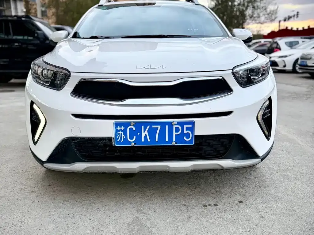 Kia KX1 2022 из CN, фото 2