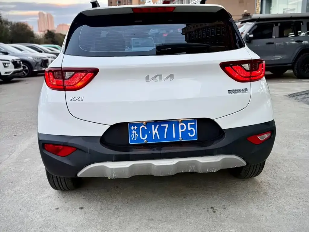 Kia KX1 2022 из CN, фото 5