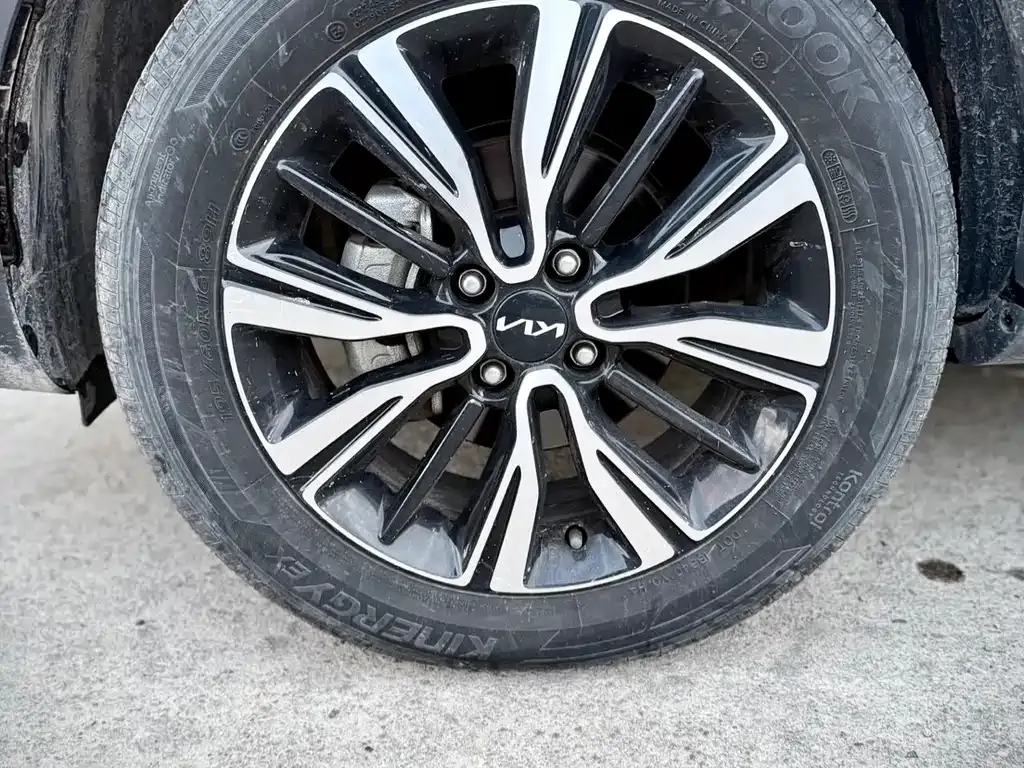 Kia KX1 2022 из CN, фото 9