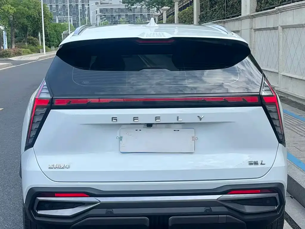 Geely Boyue L 2023 из CN, фото 4