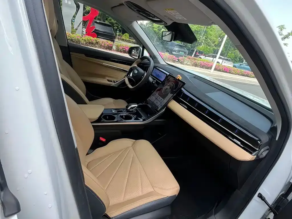 Geely Boyue L 2023 из CN, фото 7