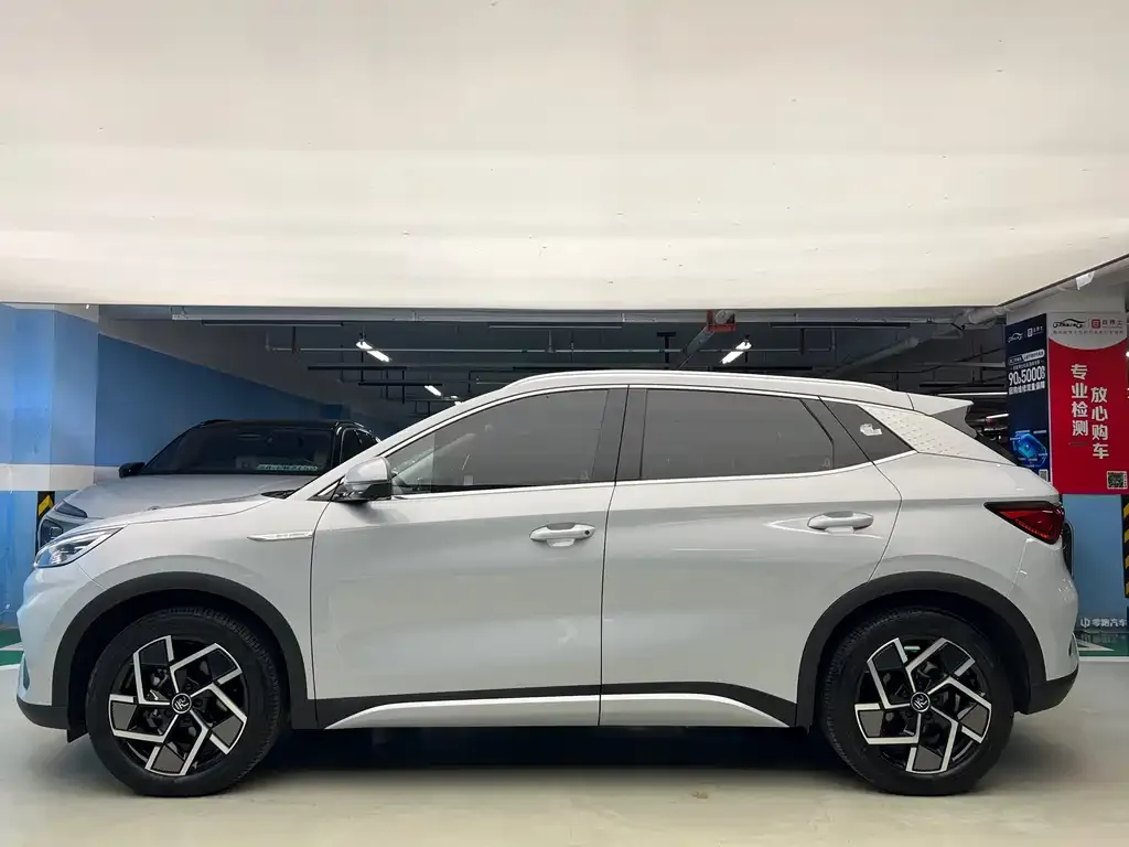 [object Object] Yuan Plus 2023 из CN, фото 4