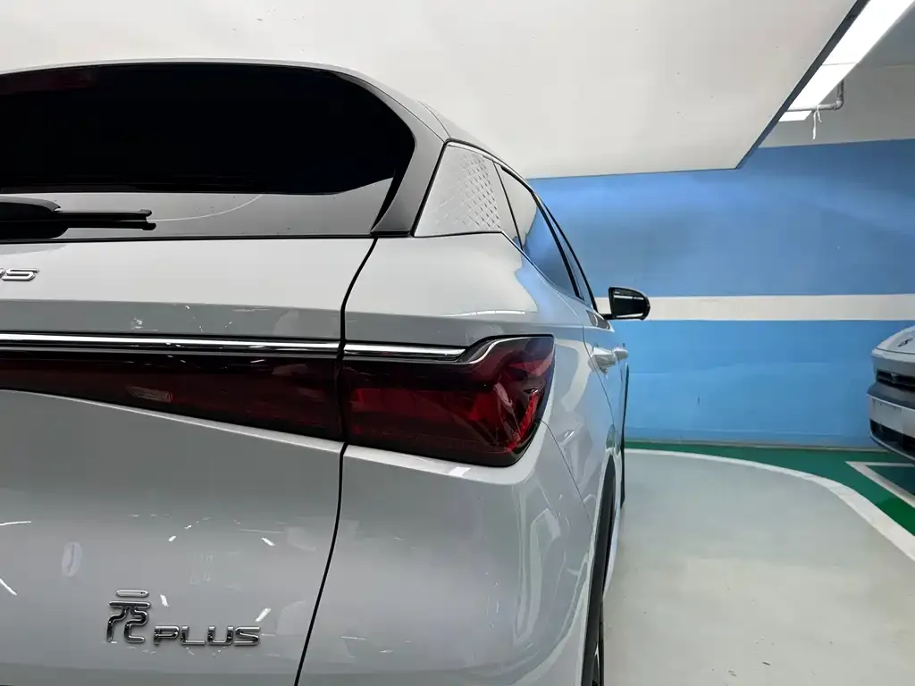 [object Object] Yuan Plus 2023 из CN, фото 8