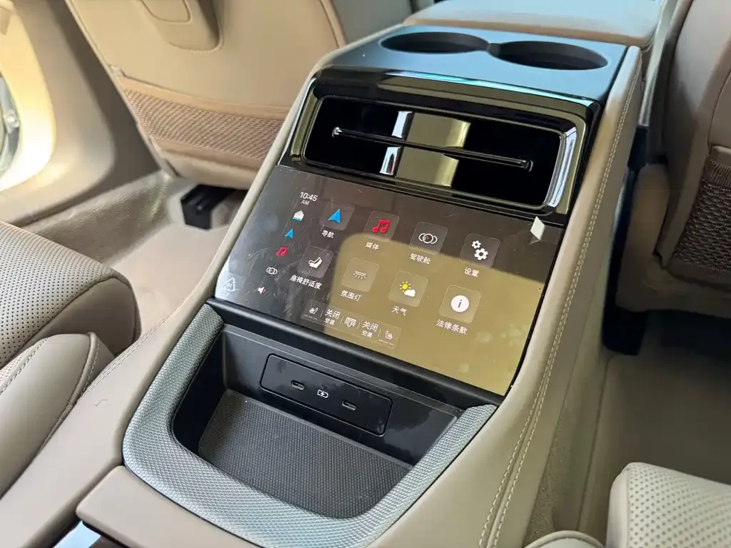 Porsche Panamera 2024 из CN, фото 9