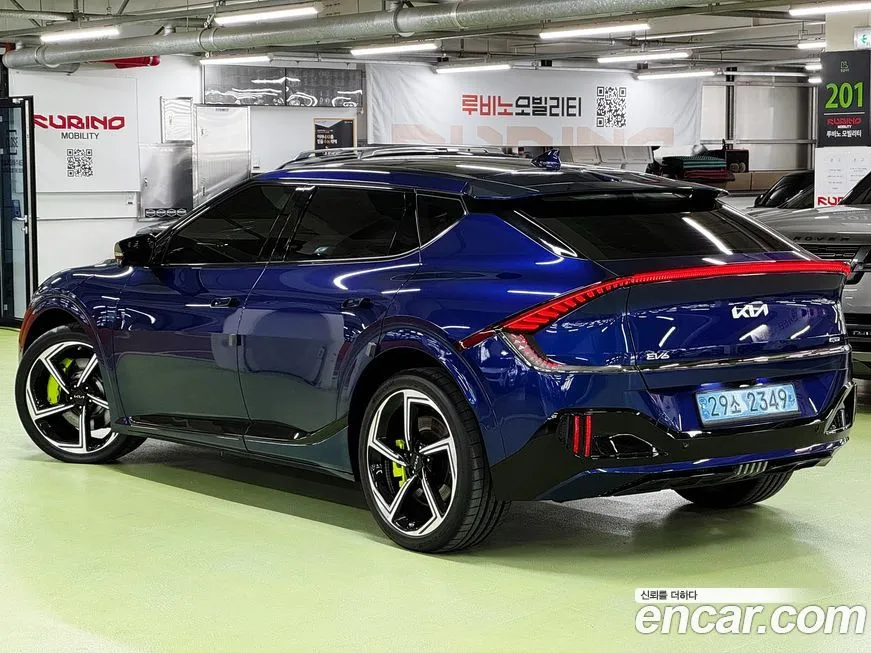 Kia EV6 2023 из KR, фото 3