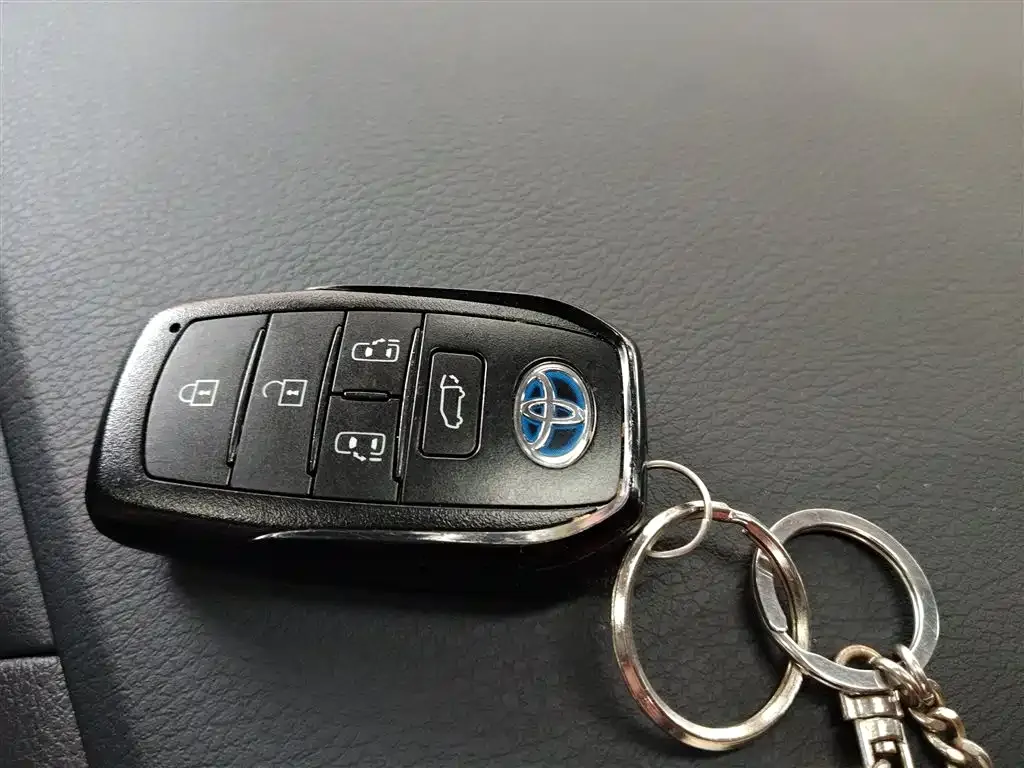 Toyota Sienna 2023 из CN, фото 9