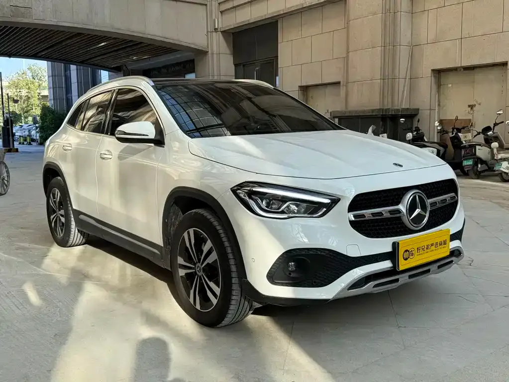Mercedes-Benz GLA — фото 3