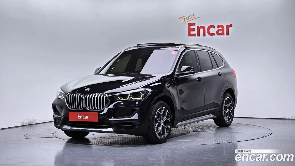 BMW X1 — фото 1