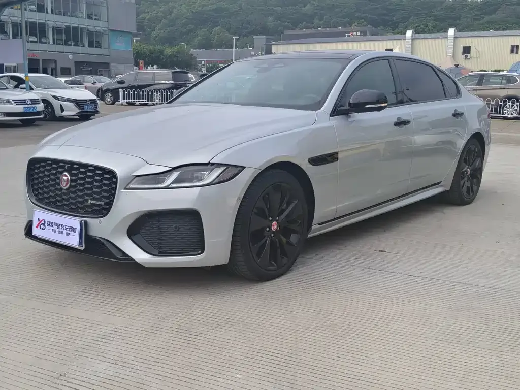 Jaguar XFL 2022 из CN, фото 1