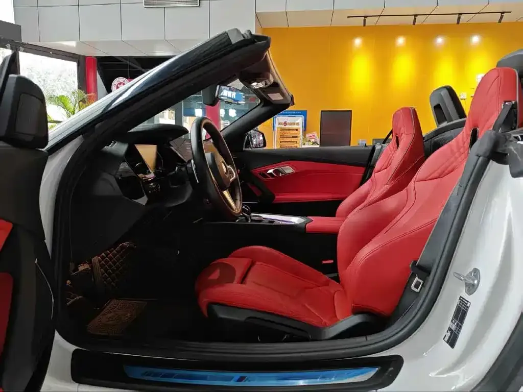 BMW Z4 2024 из CN, фото 4