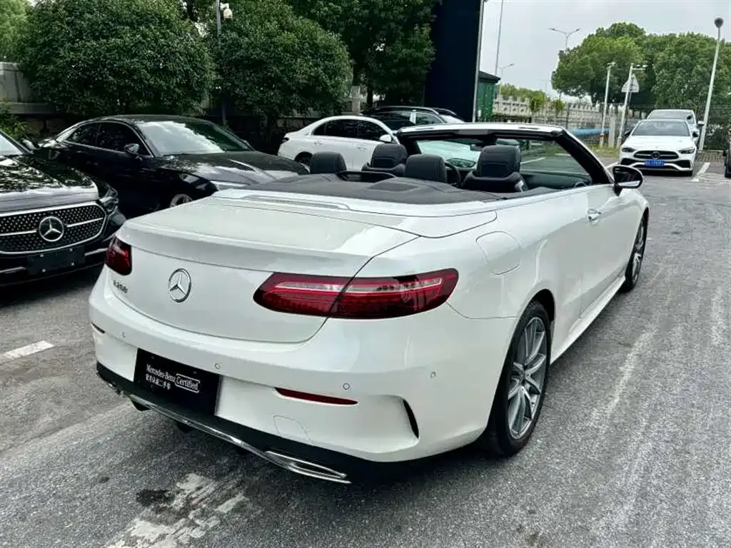 [object Object] E-Class (Import) 2022 из CN, фото 6