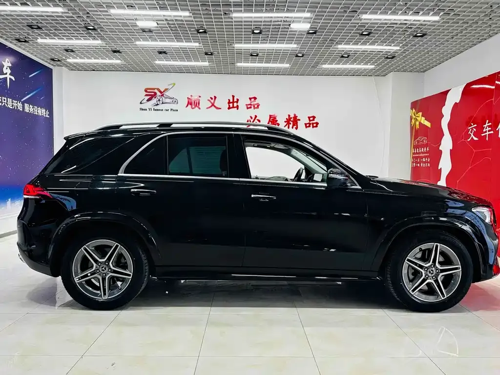 Mercedes-Benz GLE 2023 из CN, фото 3