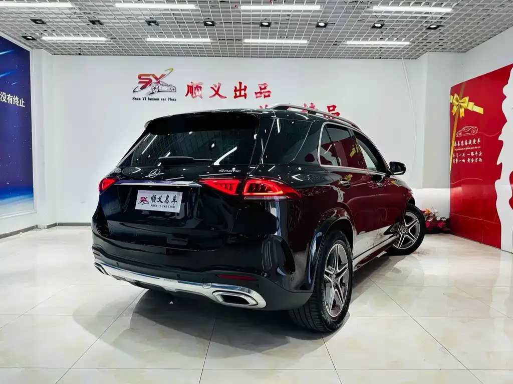 Mercedes-Benz GLE 2023 из CN, фото 4