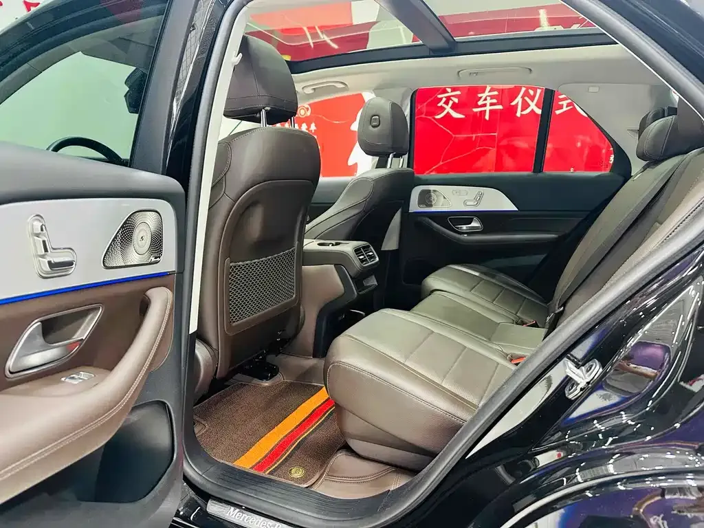 Mercedes-Benz GLE 2023 из CN, фото 6