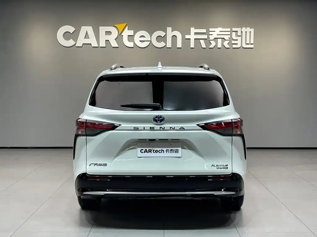 Toyota Sienna 2022 из CN, фото 5